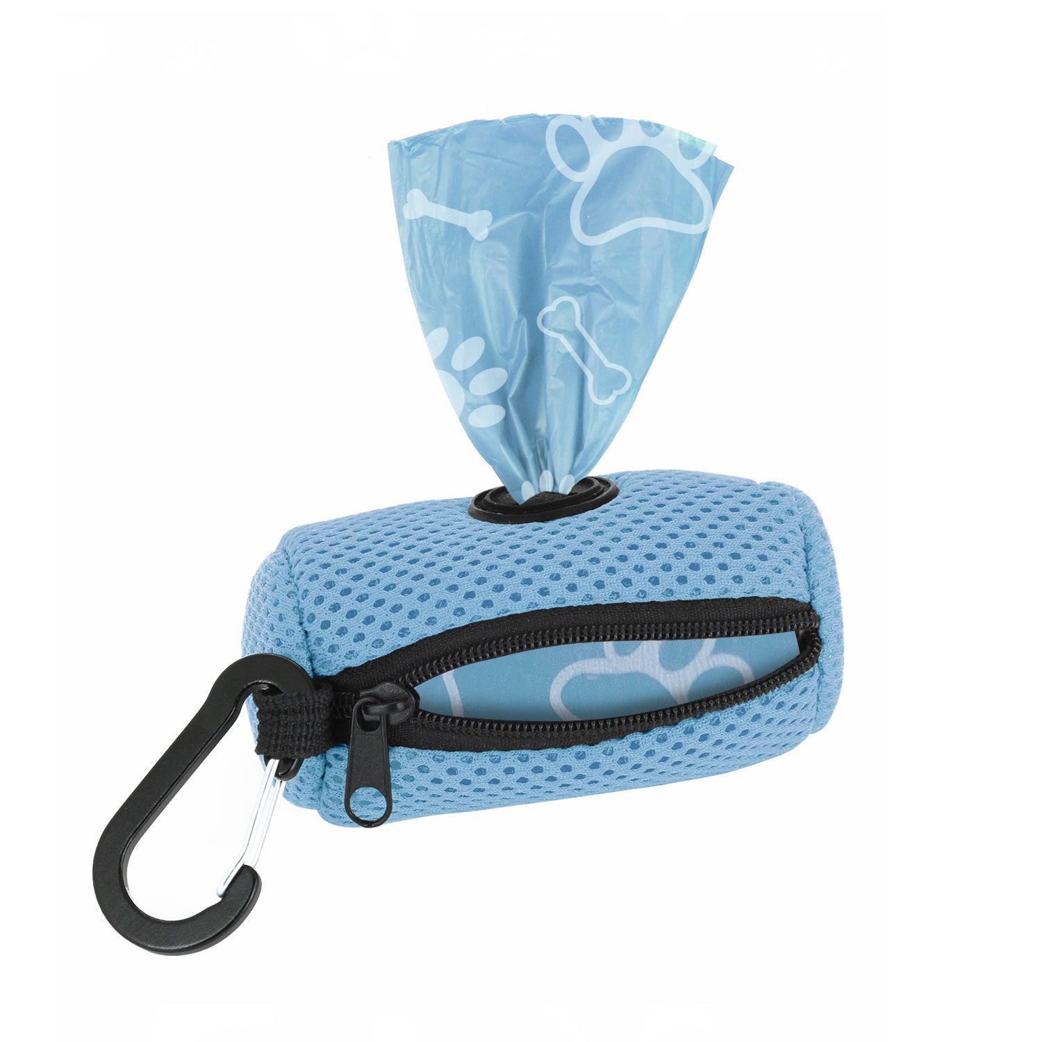 voyager-reflective-leash-with-waste-bag-dispenser image 2