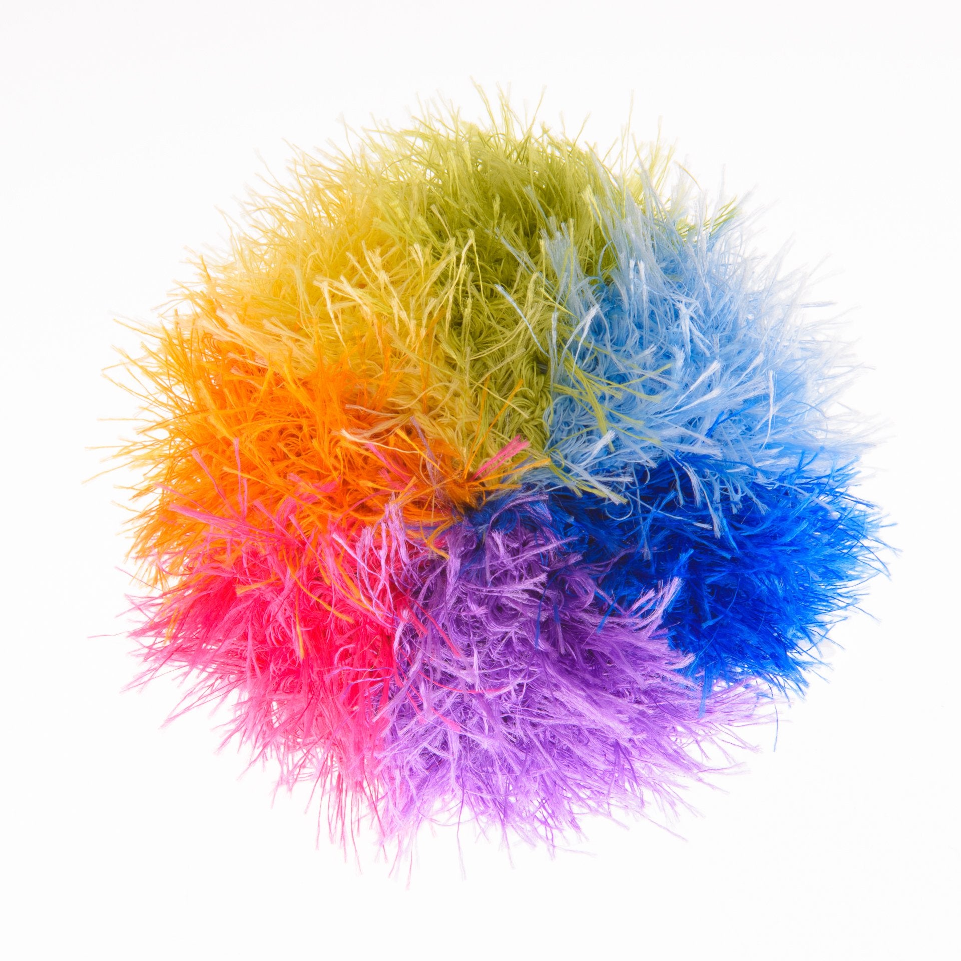 mendota-pet-oomaloo-ball-handmade-squeaky-dog-toy image 5